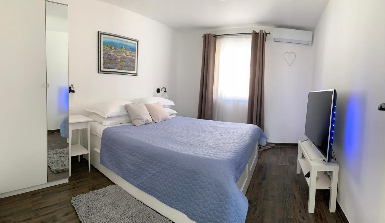Apartment Ana Sea View Makarska Exterior photo